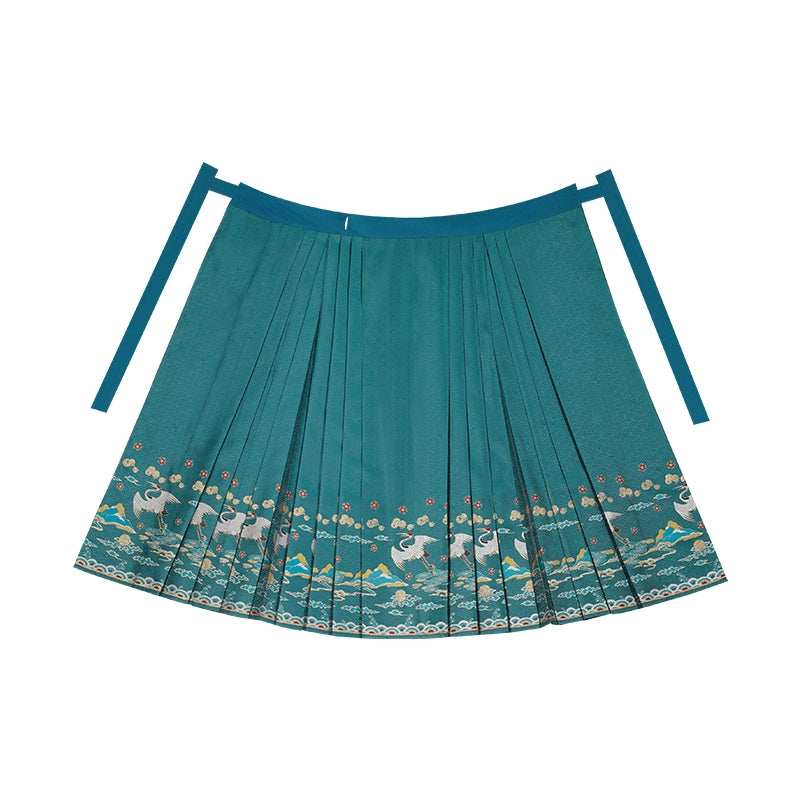 Ming-style Long Jacket and Horse Face Skirt, Hanfu for Autumn and Winter.