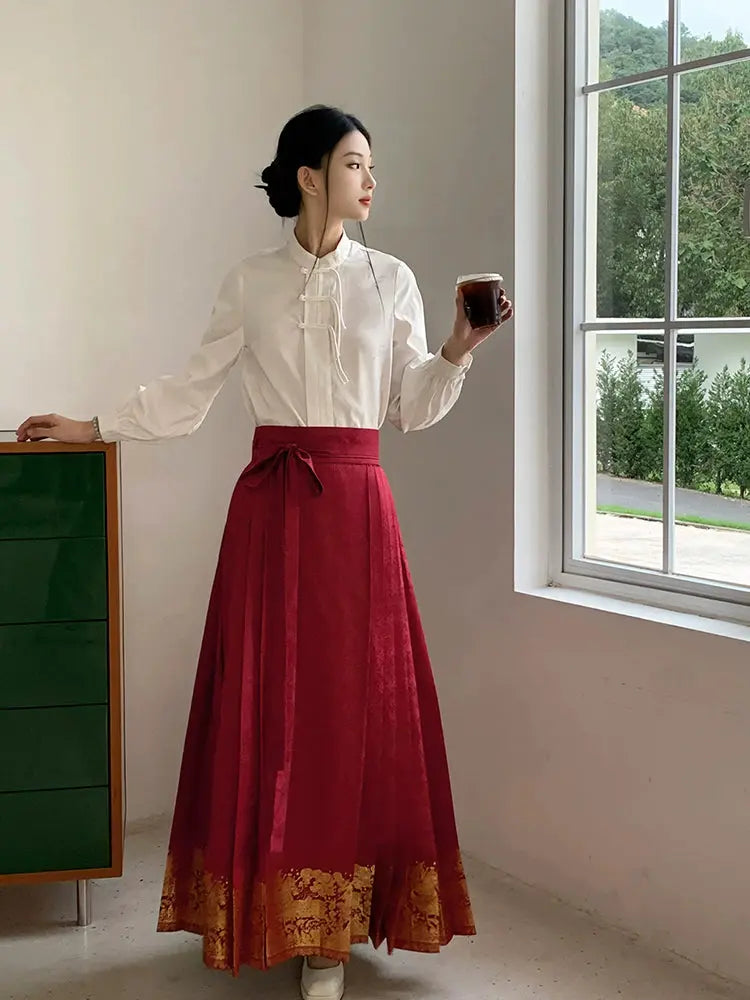 Red Mamianqun Skirt Set – New Chinese Wedding & Engagement Outfit for Petite ming More than thirteen