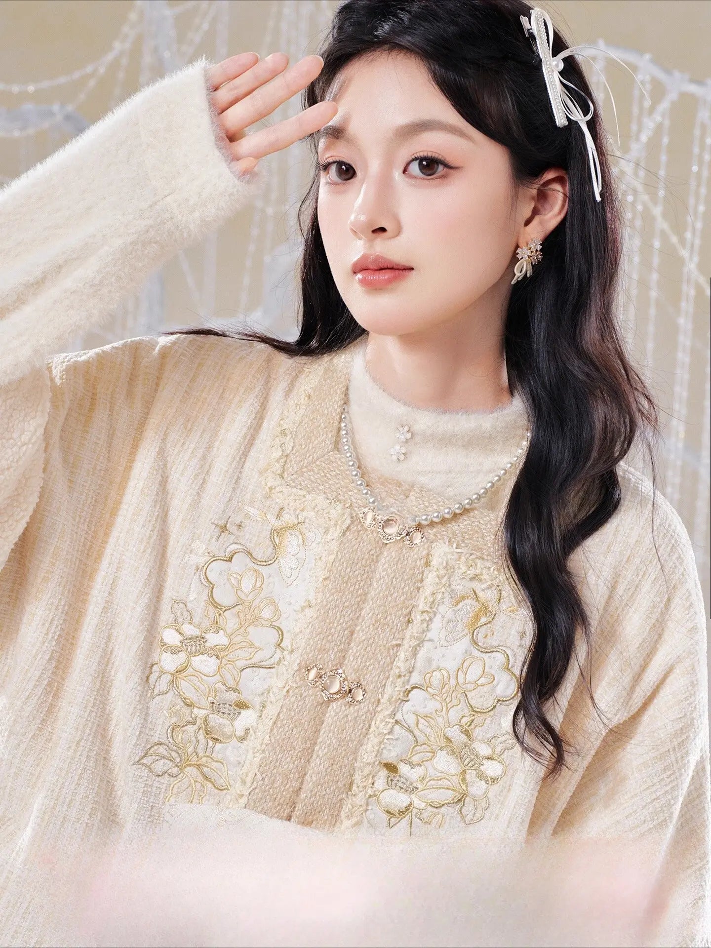July Eve [Yuming Nuannuan] Fleece square collar jacket showing thin Song pants song HanFuDreams