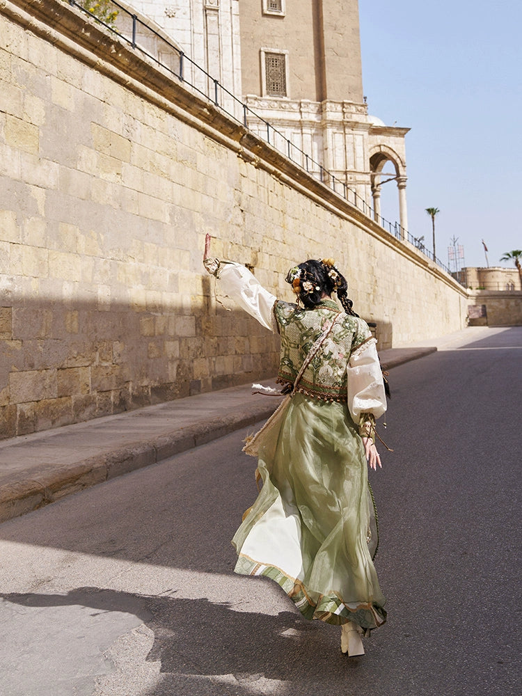 More than thirteen [Spice Dream Vendor] pullover head round neck broken skirt Han suit han HanFuDreams