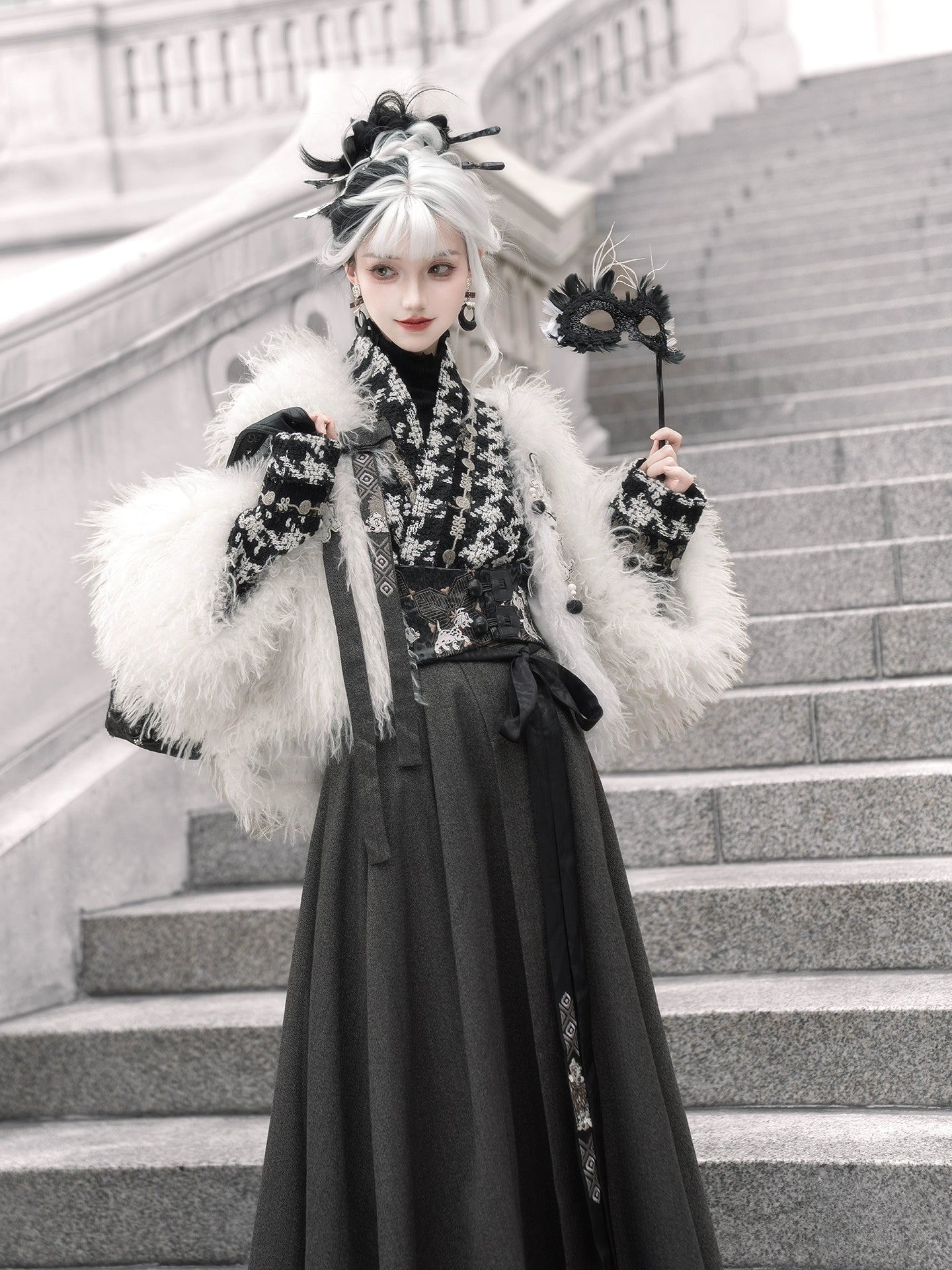 More than thirteen [Disney, Kuila - Black and White Witch] autumn and winter coats modern HanFuDreams