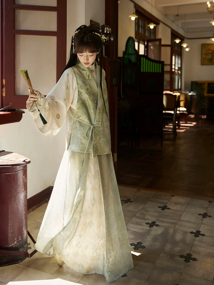More than thirteen [green mangosteen] embroidered bijia three-pleated skirt Hanfu women han HanFuDreams