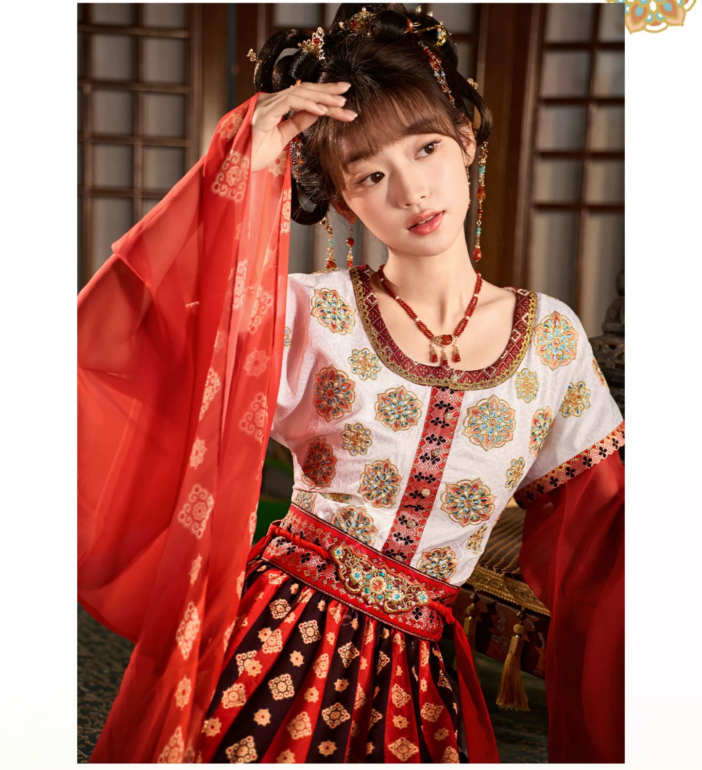 More than thirteen [pearl flame] flat-necked broken skirt Hanfu han HanFuDreams