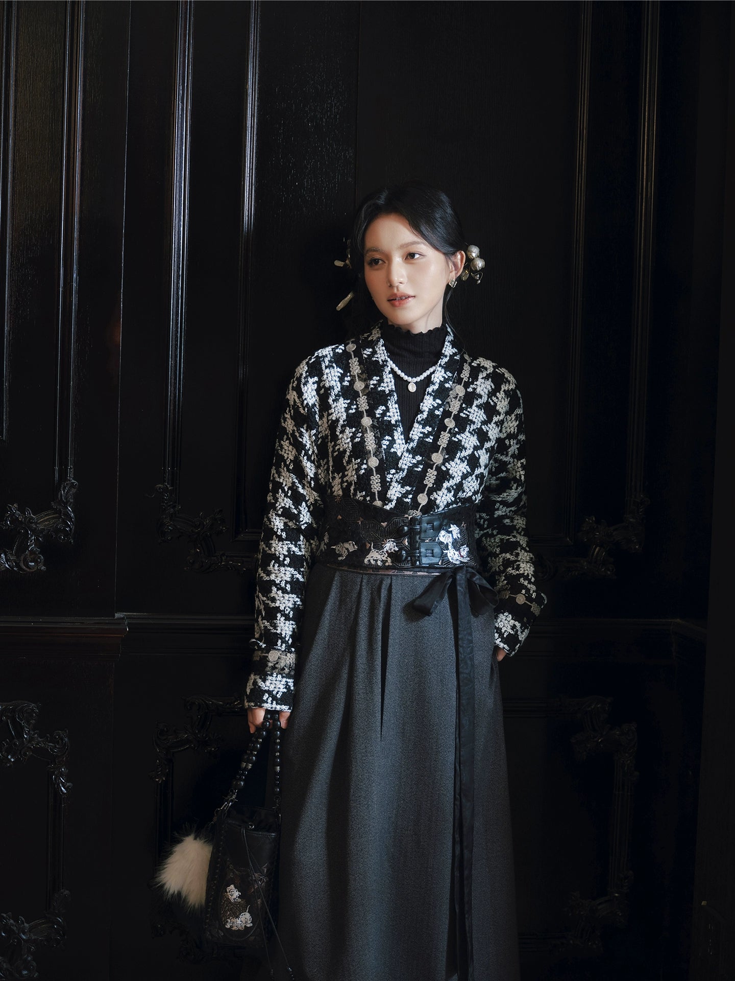 More than thirteen [Disney, Kuila - Black and White Witch] thousand bird grid two skirts modern HanFuDreams