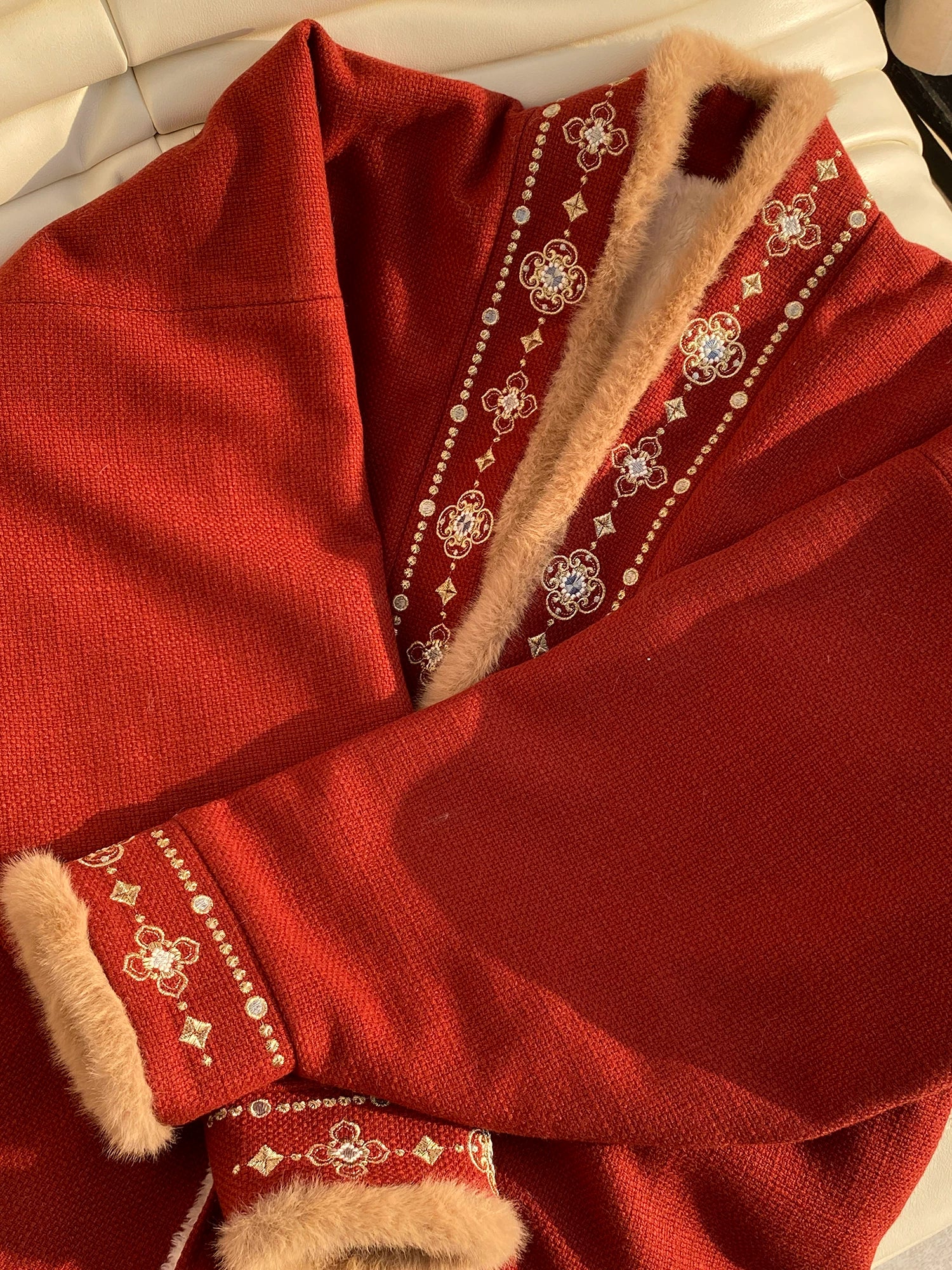 Flower Fairy Story [Changle] Cross-neck embroidered fleece bow bag sleeve jacket han HanFuDreams