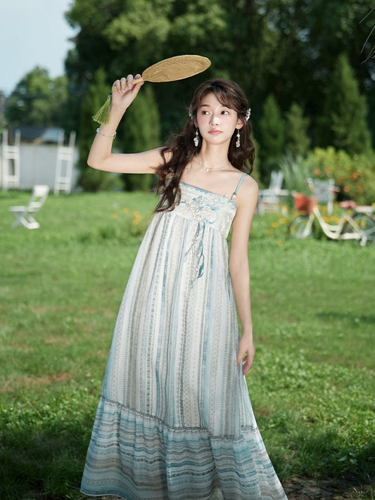 More than thirteen [sapphire vine] striped suspender skirt embroidered Han element jacquard dress han HanFuDreams