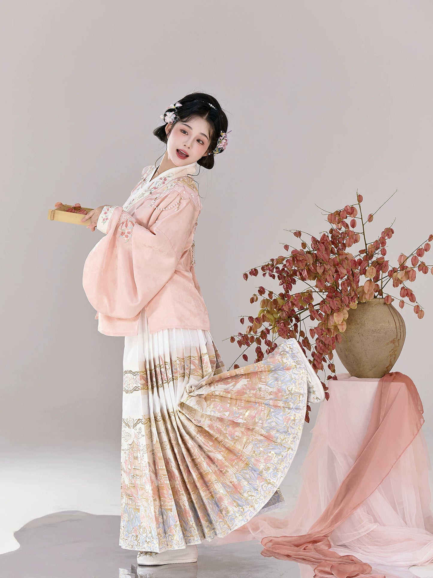 Flower Fairy Story [Yan Yunting] Pipa Sleeve Weaving Gold Horse Dress Set Ming ming HanFuDreams