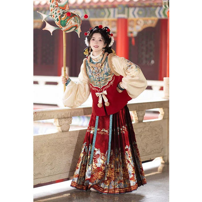 Ming-style New Year's Battle Dress with Horse Face Skirt Hanfu. ming HanFuDreams Fashion Layer forest dye three-piece set (new bow) S