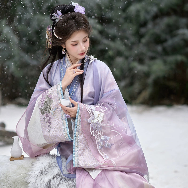 More than thirteen [Portuguese beauties] fish tail straight train Warring States robe han HanFuDreams three-piece set S