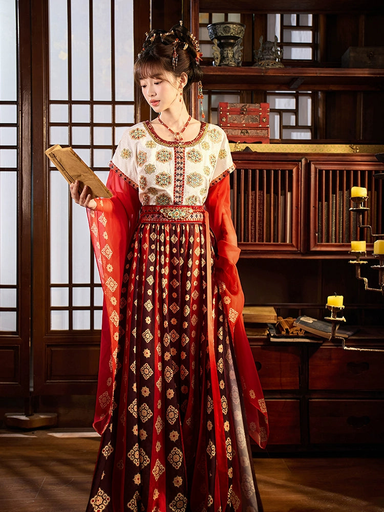 More than thirteen [pearl flame] flat-necked broken skirt Hanfu han HanFuDreams