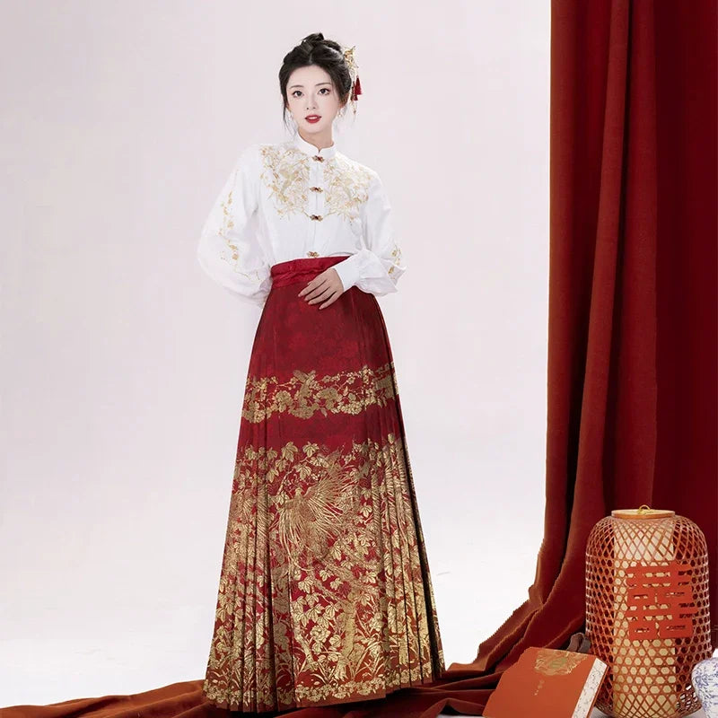 Ming-style red toasting horse face skirt, cloud shoulder Hanfu. HanFuDreams Fashion
