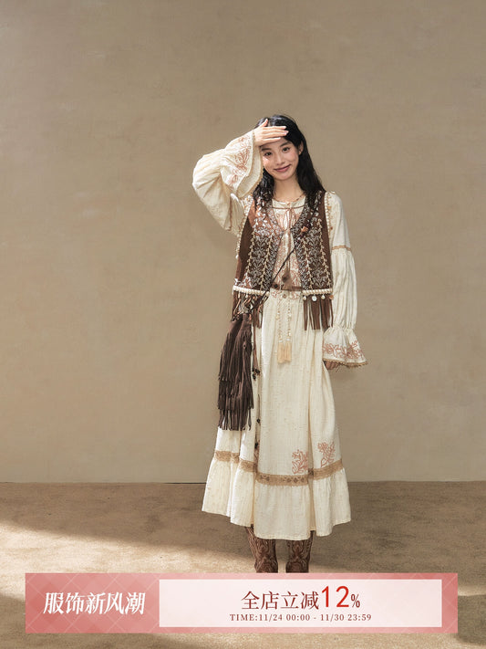 July Eve [Childish Autumn Notes] Embroidered cardigan small vest sleeveless short coat modern HanFuDreams