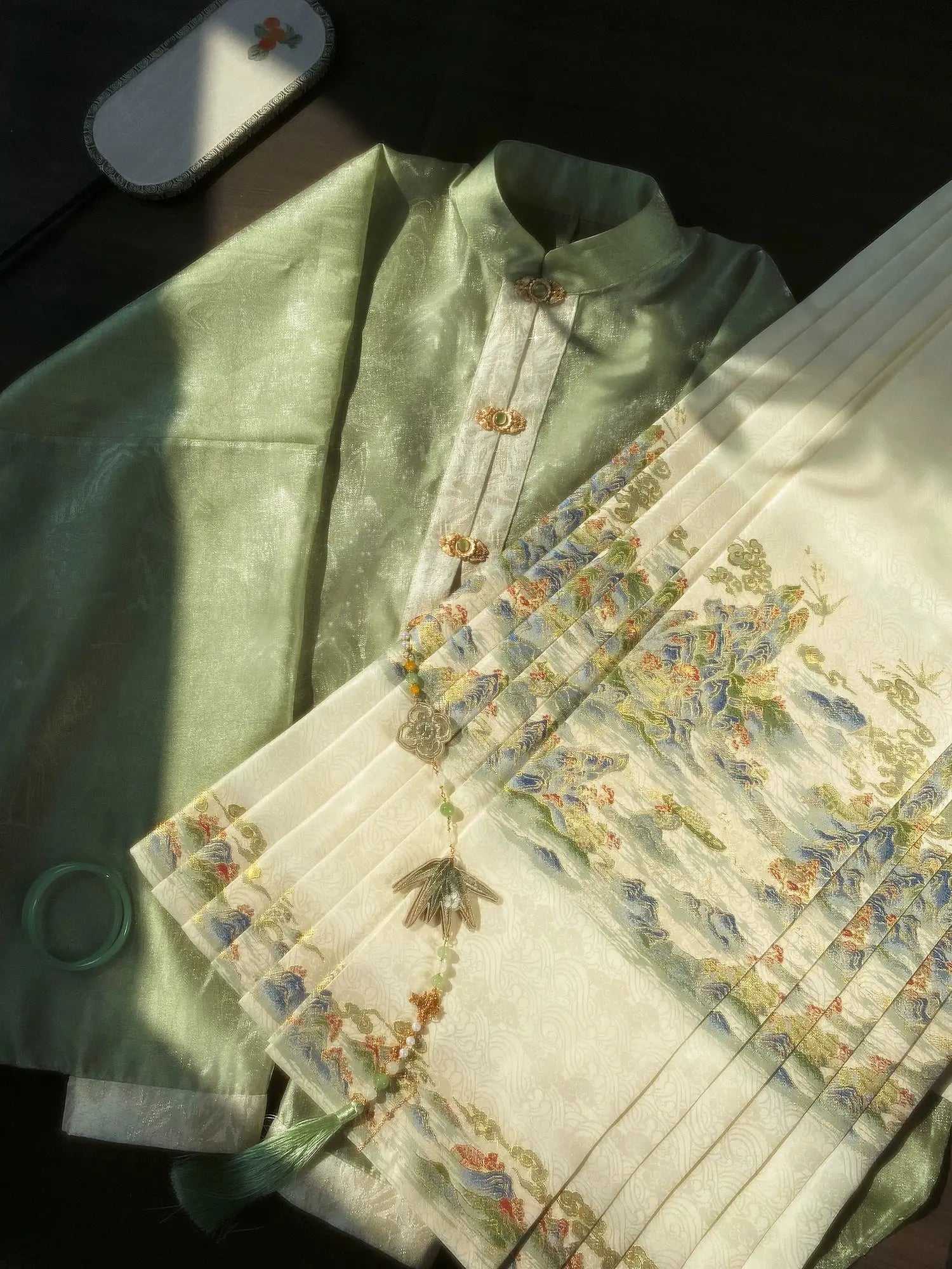 Flower Fairy Story [Shuiguang Mountain] Stand-up Neck Pipa Sleeve Horse Skirt Set Ming ming HanFuDreams