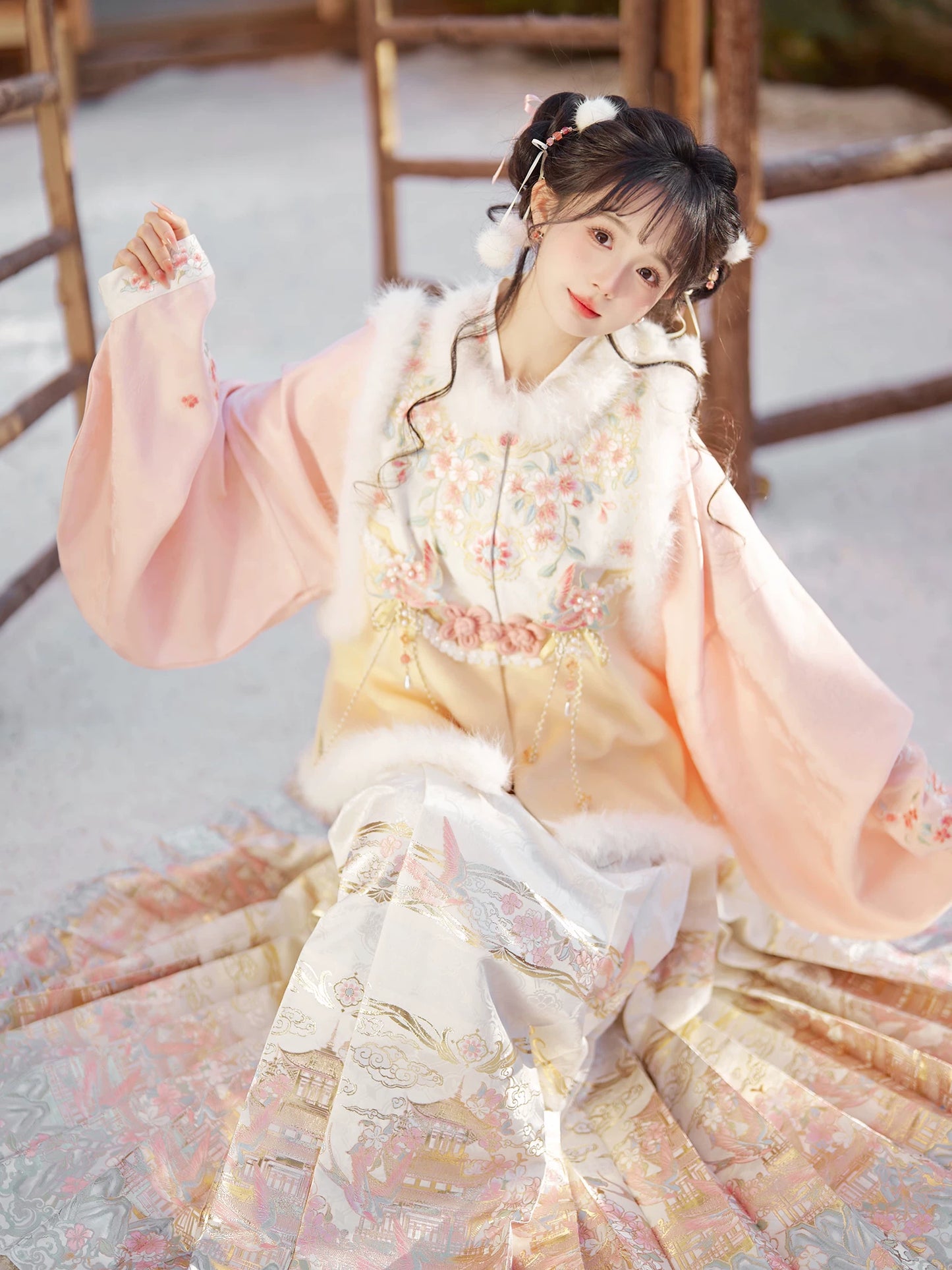 Flower Fairy Story [Yan Yunting] Fleece Cream Yellow Bijia Horse Skirt Set Ming ming HanFuDreams