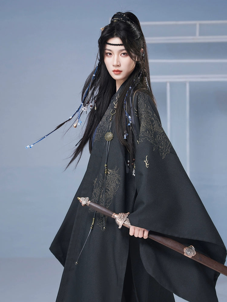 More than thirteen [Qianshan Qilin] black gold embroidered cape pants modern HanFuDreams