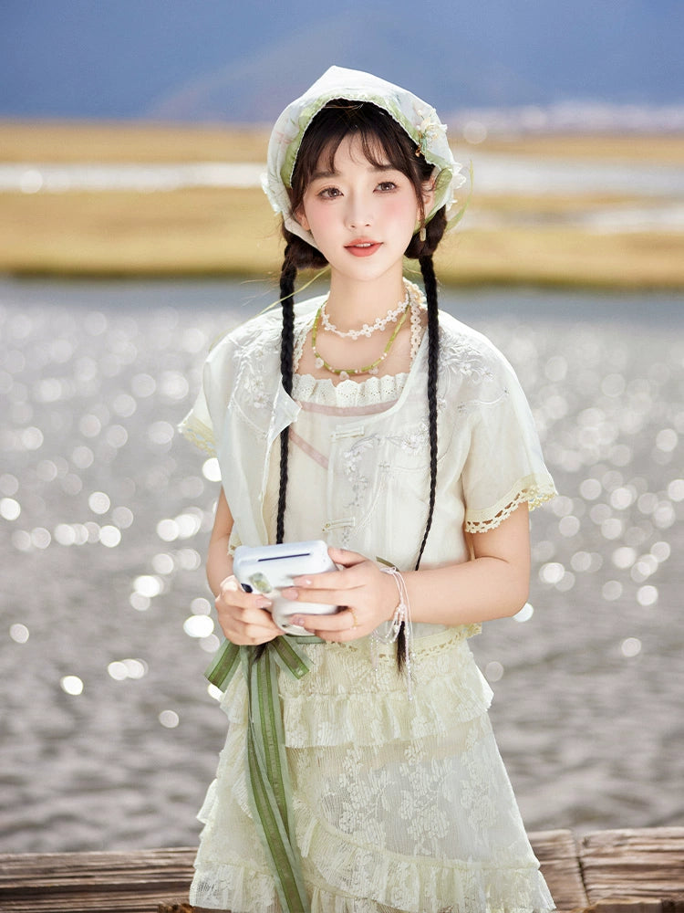 More than thirteen [flower and grass lamps] lace top suspender skirt set modern HanFuDreams