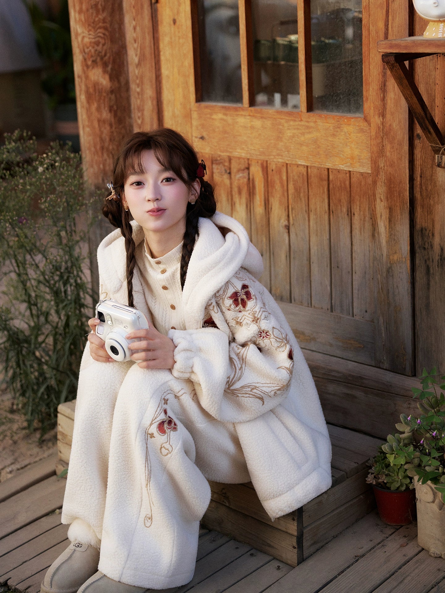 More than thirteen [such as flame] fleece embroidered jacket pants warm suit modern HanFuDreams