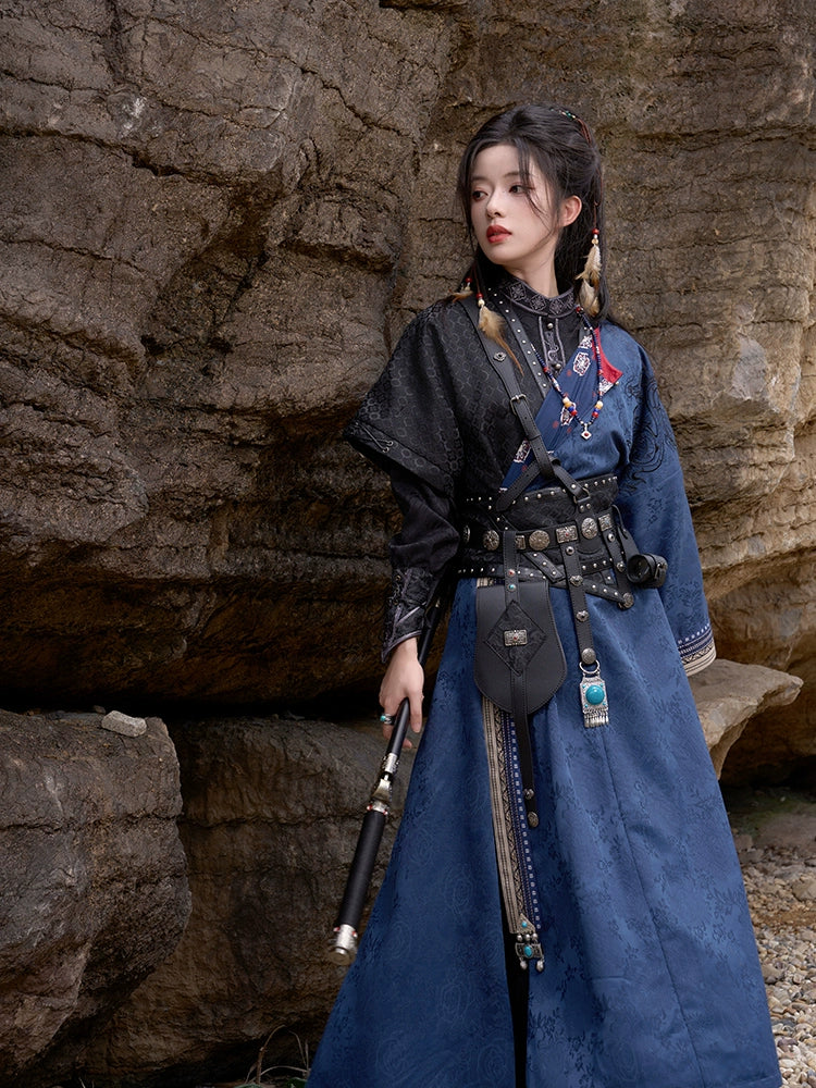 More than thirteen [予灵书] Zhang Qiling round neck robe Hanfu HanFuDreams