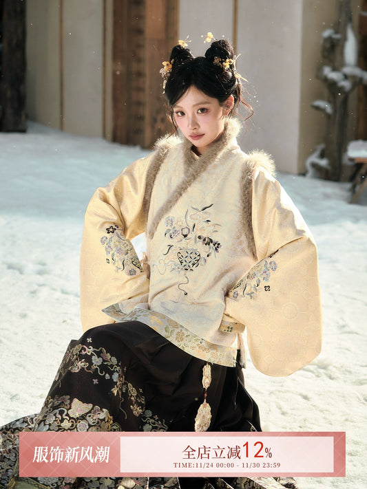 July Eve [Li Zhujin] Cross-collar than a short shirt and horse skirt ming HanFuDreams