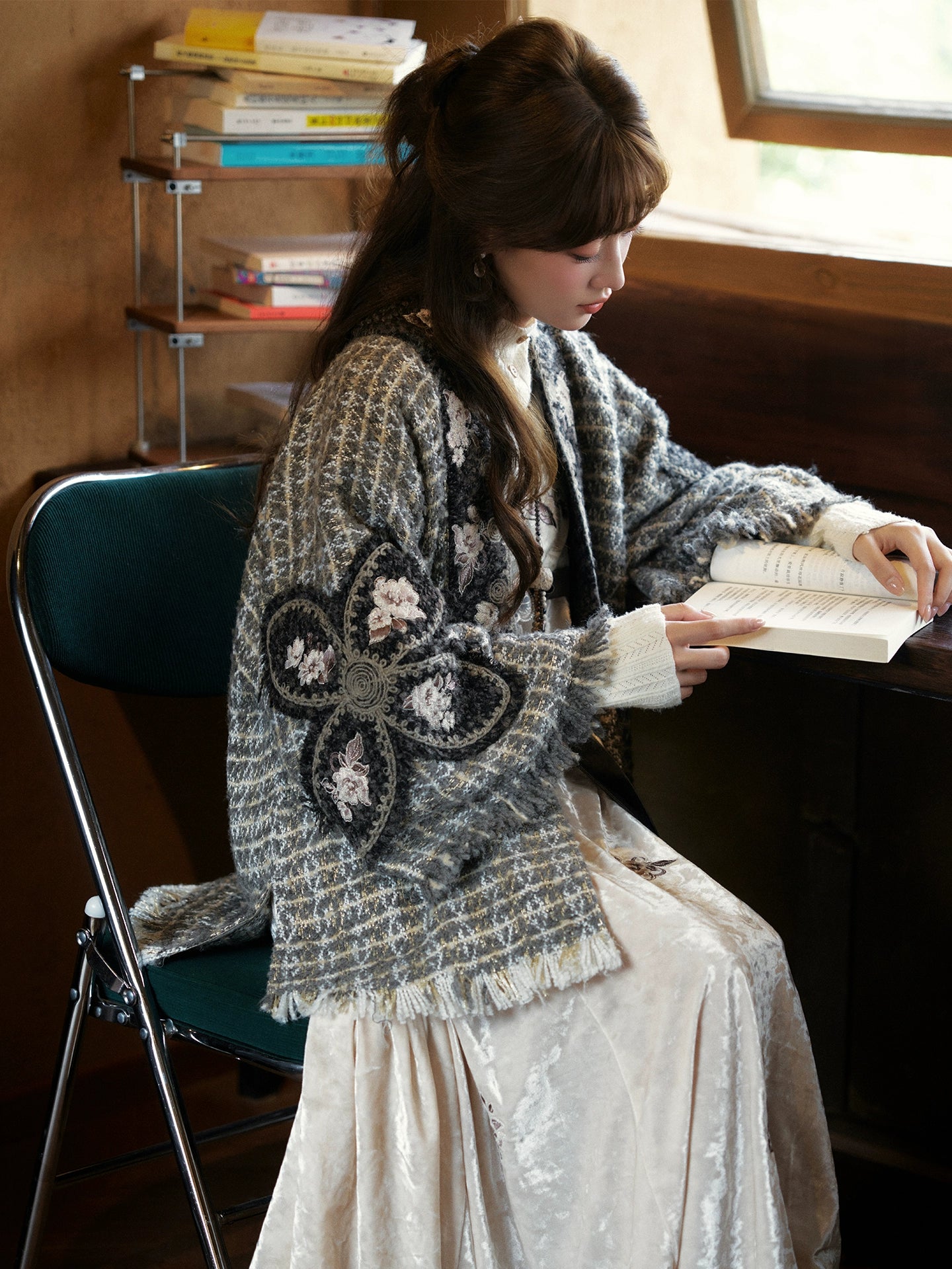 More than thirteen [heavy sandalwood condensing fragrance] Xiaoxiangfeng jacket velvet suspender skirt modern HanFuDreams