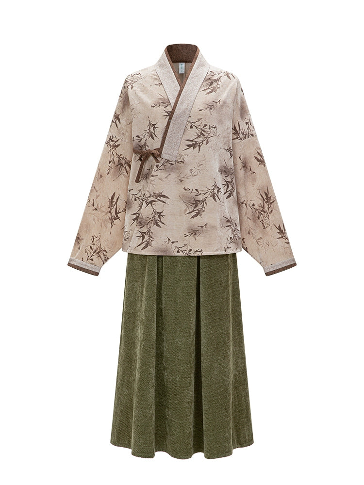 Chi Xia [Oasis Fairy Brown] pairs with wearing a short shirt and six broken skirts han HanFuDreams