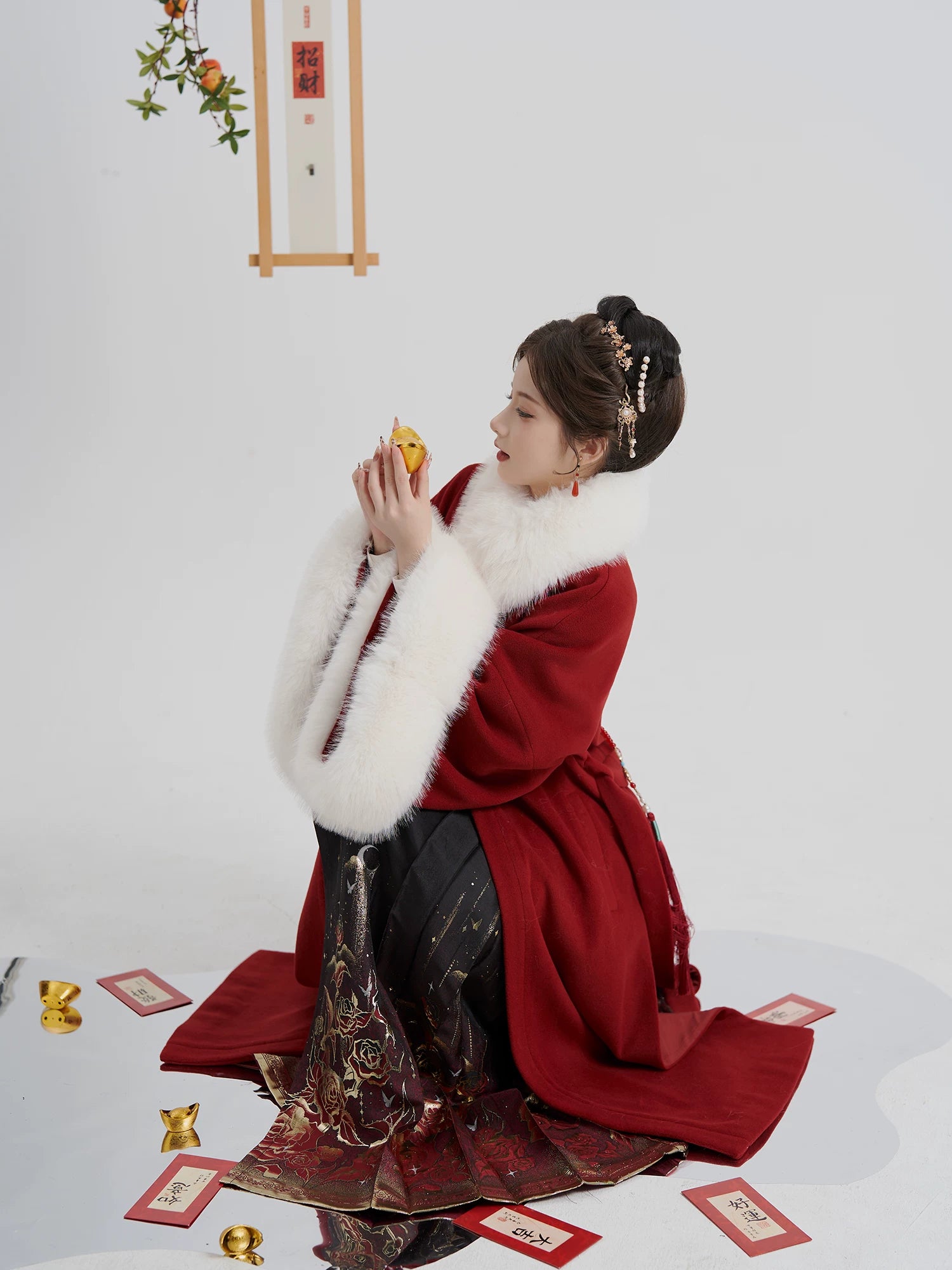 Snow Perched Red Branch - Red Hanfu Wool Coat—White Fur Collar & Back Waist Tie Flower Fairy Story