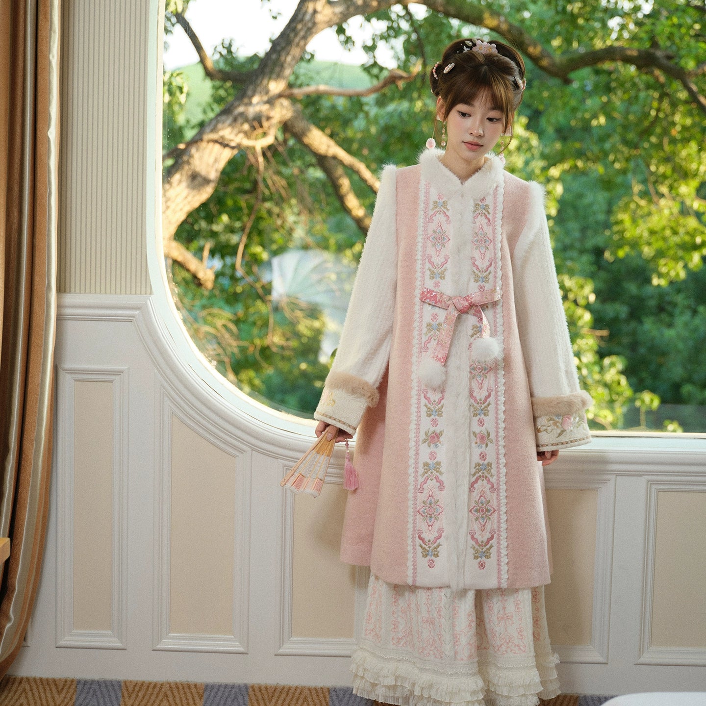 More than thirteen [Taojian Snow] woolen embroidery than jacquard knitted skirt Han han HanFuDreams Bijia + knitted skirt + Ruitao, top. S