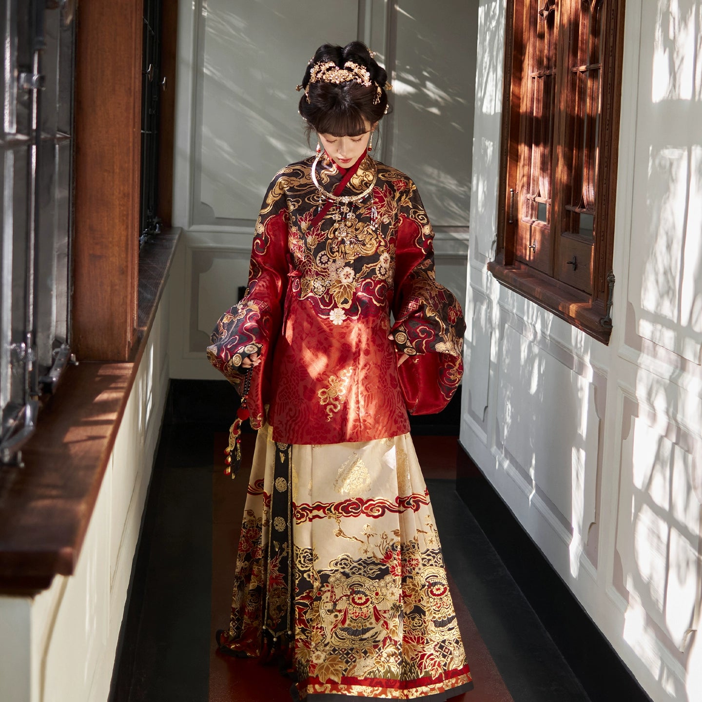 More than thirteen [Xuanma Qiankun] New Year's clothes pipa sleeves horse face skirts Ming ming HanFuDreams Four-piece set (excluding cloud shoulder) S