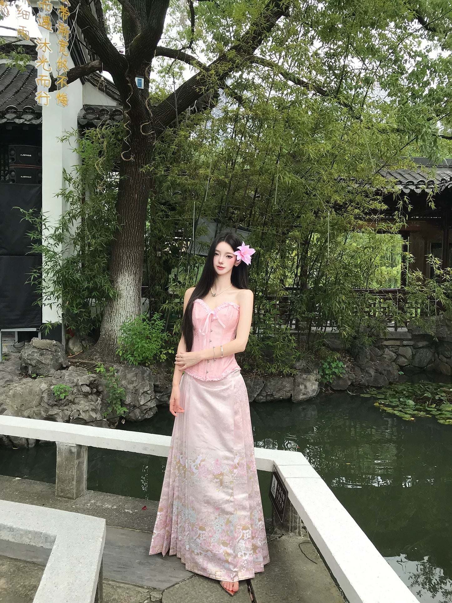 Flower Fairy Story [Flower Beaver] Clothing Weaving Gold Imitation Flower Cat Horse Dress Han han HanFuDreams