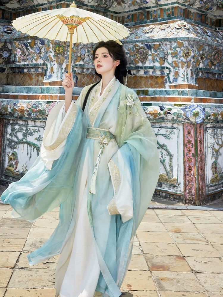 More than thirteen [Wenzhu Qingyin] Spring big-sleeved shirt straight train embroidered cold Hanfu han HanFuDreams