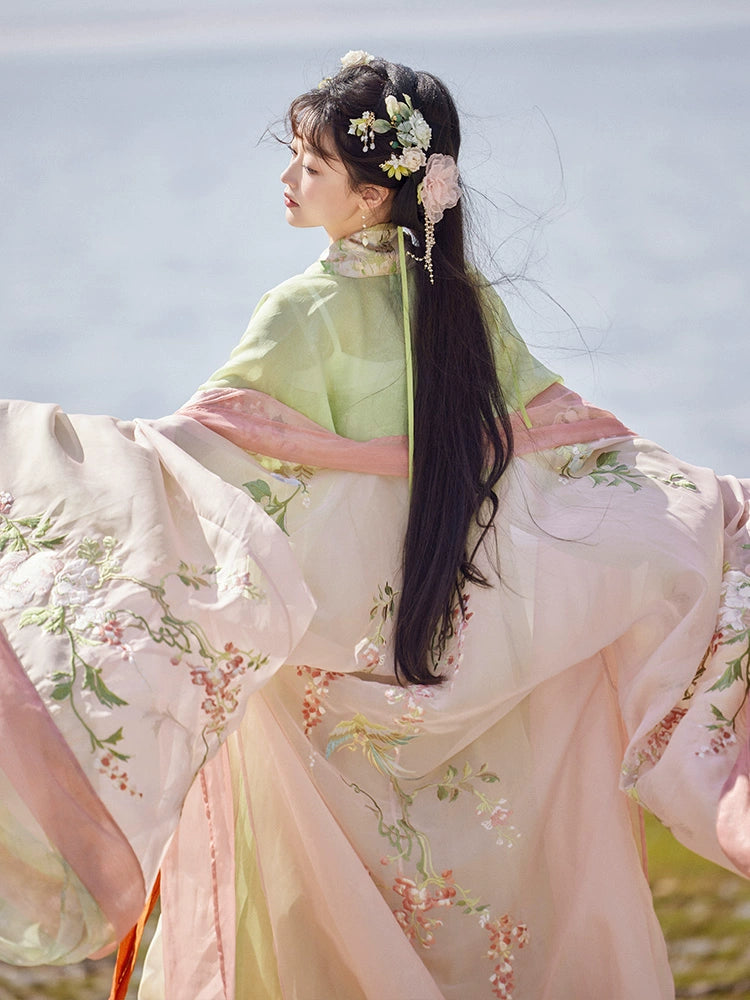 More than thirteen [close to midsummer] Heavy industry embroidered chest-length skirt Hanfu han HanFuDreams