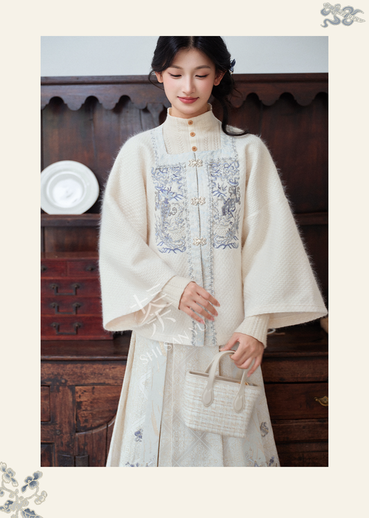 More than thirteen [thousand Dendrobium beads] knitted jacket woven gold embroidered pleated skirt Hanfu han HanFuDreams