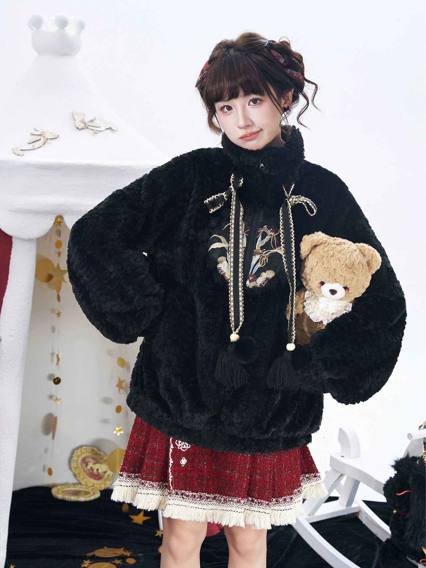 More than thirteen [Ranchi] warm cute lamb wool embroidered padded jacket