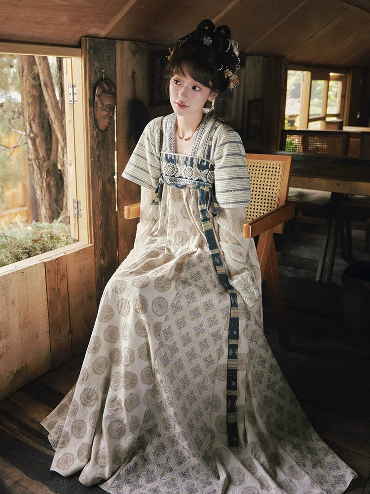 More than thirteen [sweet rain] printed chest-length suspender broken skirt Tang Hanfu tang HanFuDreams