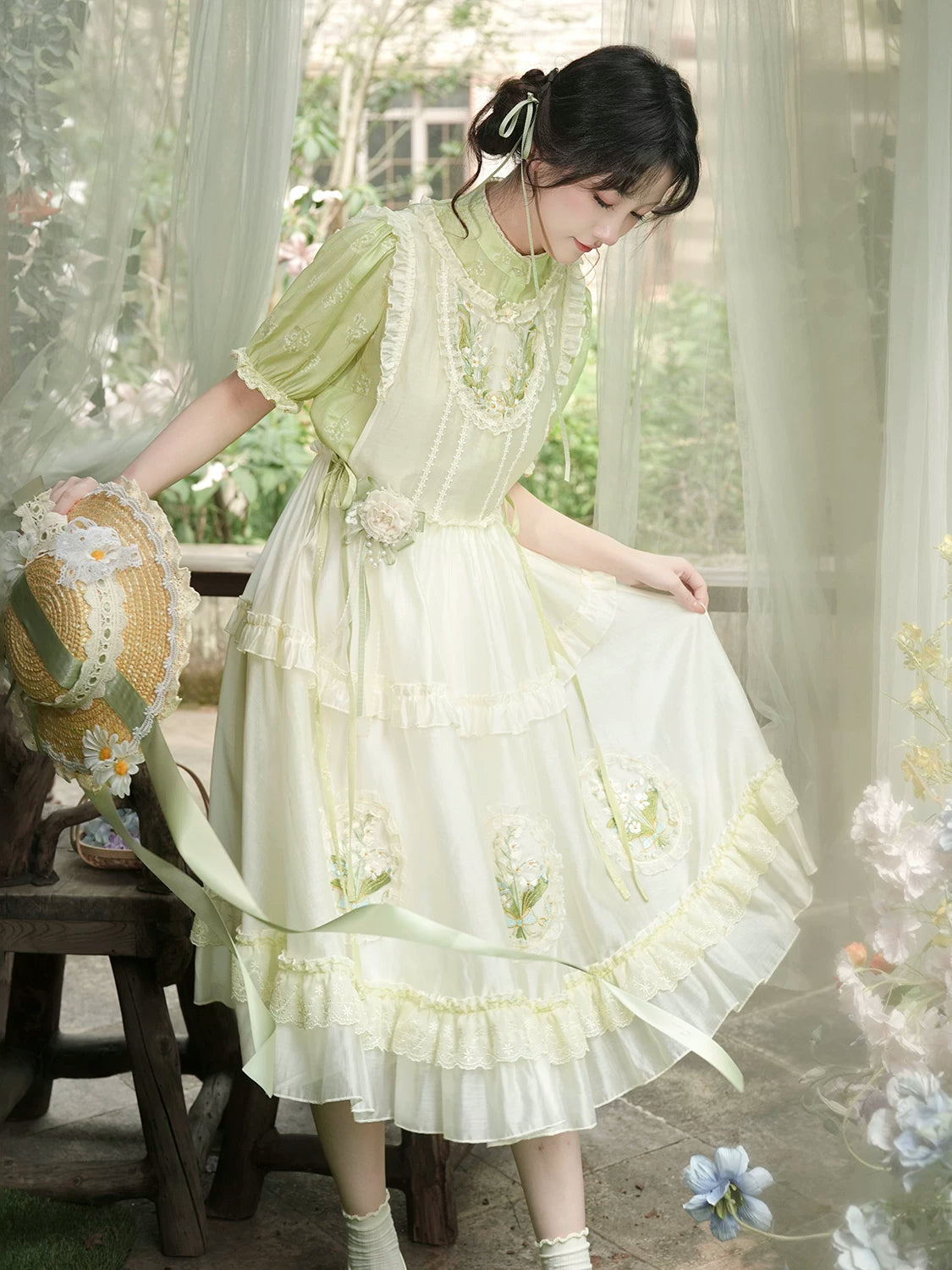 Flower Fairy Story [Lily of the Valley] Embroidery Skirt Shirt Set Han han HanFuDreams