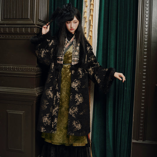 More than thirteen [floating gold honeysuckle] bronzing straight neck cardigan velvet collar long shirt