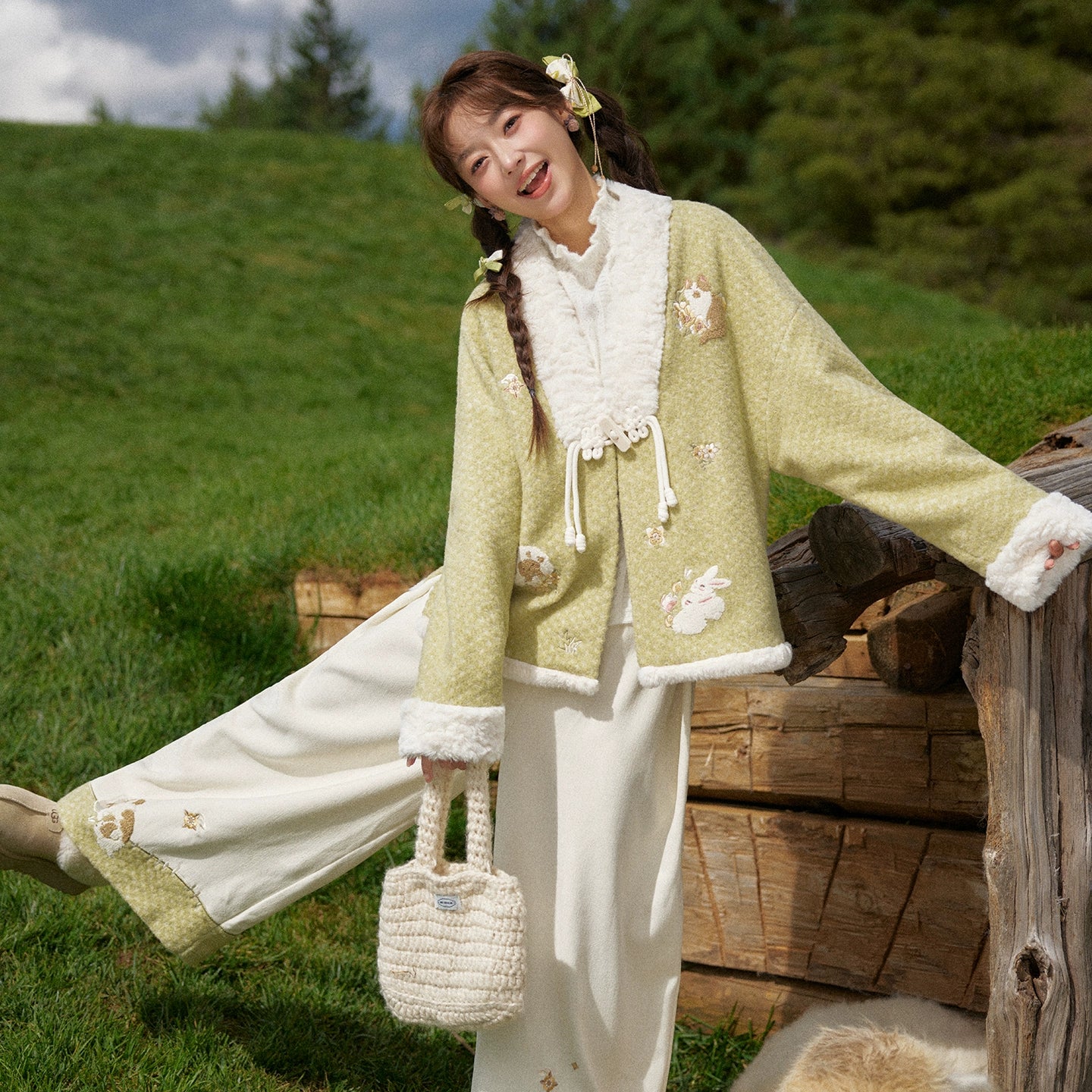 More than thirteen [Muyun] plush jacket embroidered pants warm national style set modern HanFuDreams two-piece set S