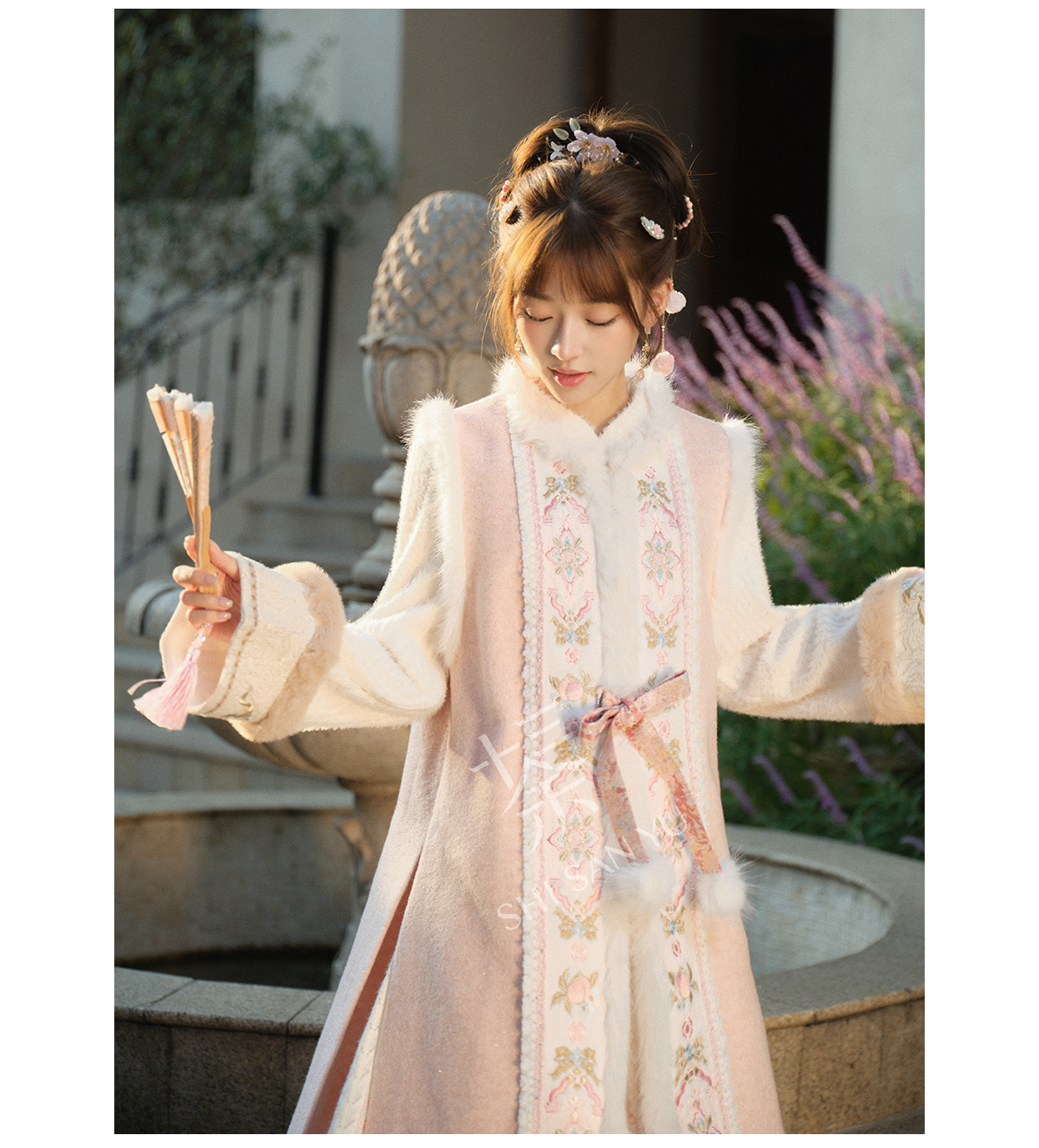 More than thirteen [Taojian Snow] woolen embroidery than jacquard knitted skirt Han han HanFuDreams