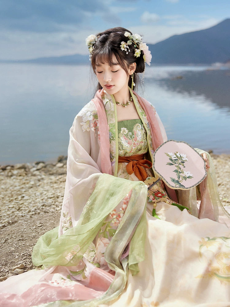 More than thirteen [close to midsummer] Heavy industry embroidered chest-length skirt Hanfu han HanFuDreams