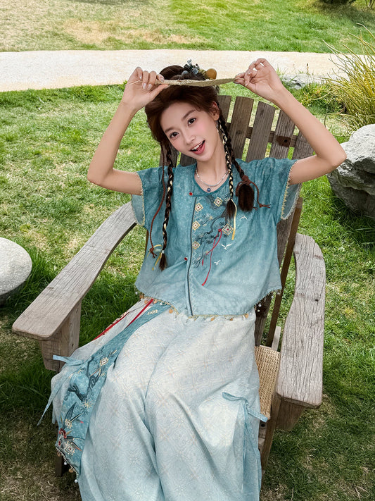 More than thirteen [Pine Lake] Modern Tang Style 2-Piece Blue Hanfu Set modern HanFuDreams