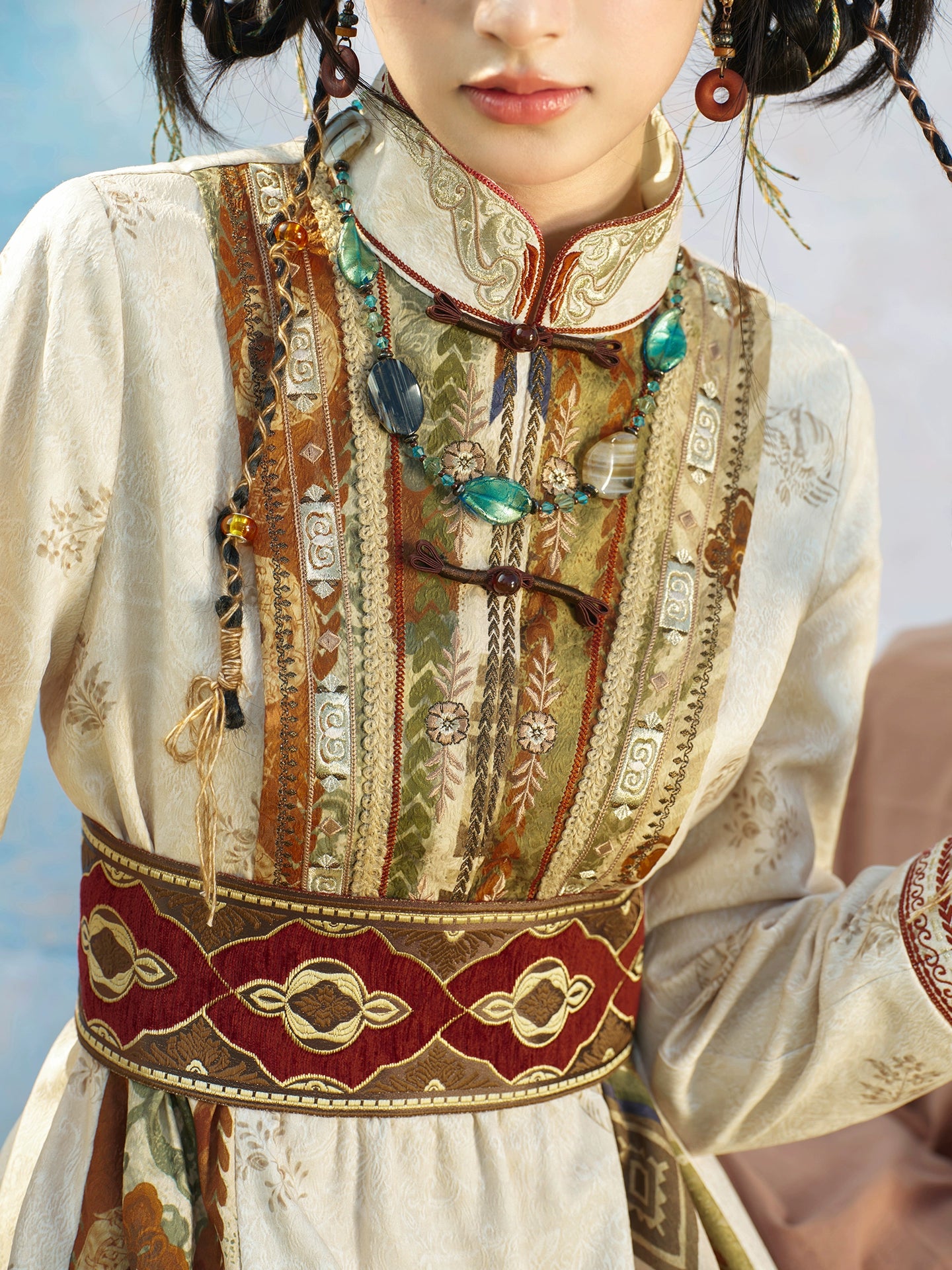 More than thirteen [Linglu] bird pattern printed dress ethnic style set modern HanFuDreams