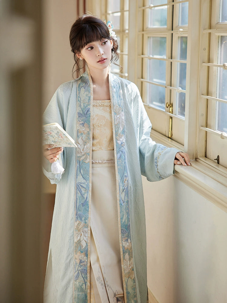 More than Thirteen [He Ye Wuyue] Embroidered Zi suspender horse dress Hanfu han HanFuDreams