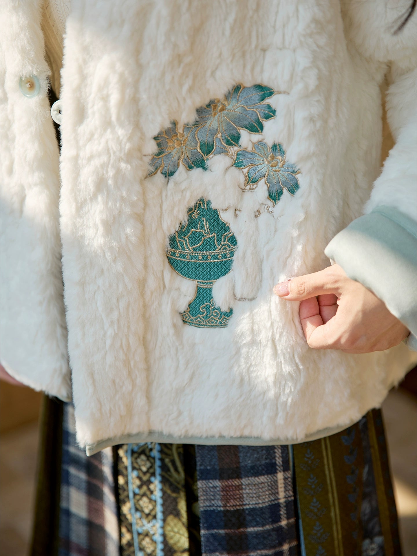 More than thirteen [Songyun] suede and plush jacket on both sides modern HanFuDreams