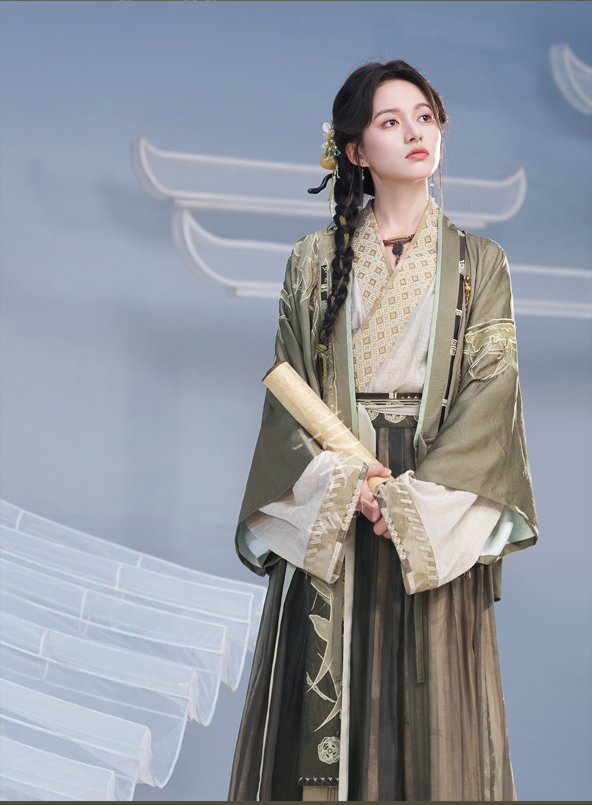 More Than Thirteen [Plants and Plants] Tencel Jinyu Folded Skirt Autumn modern HanFuDreams