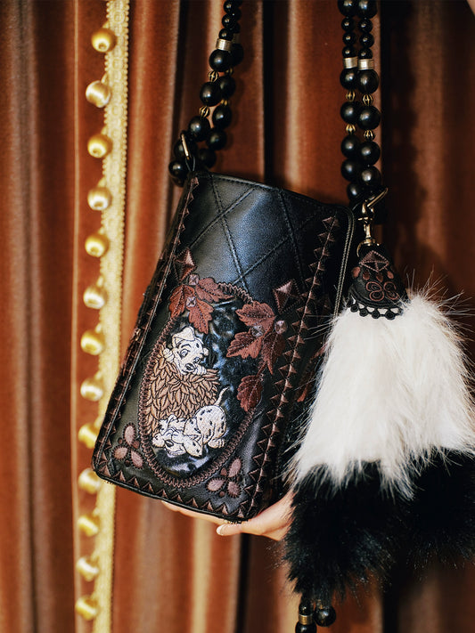 More than thirteen [Disney, Kuila - Black and White Witch] Dalmatians satchel accessories HanFuDreams