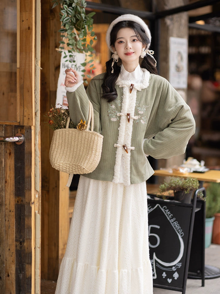 Han-style Short Jacket with Lace Skirt Hanfu