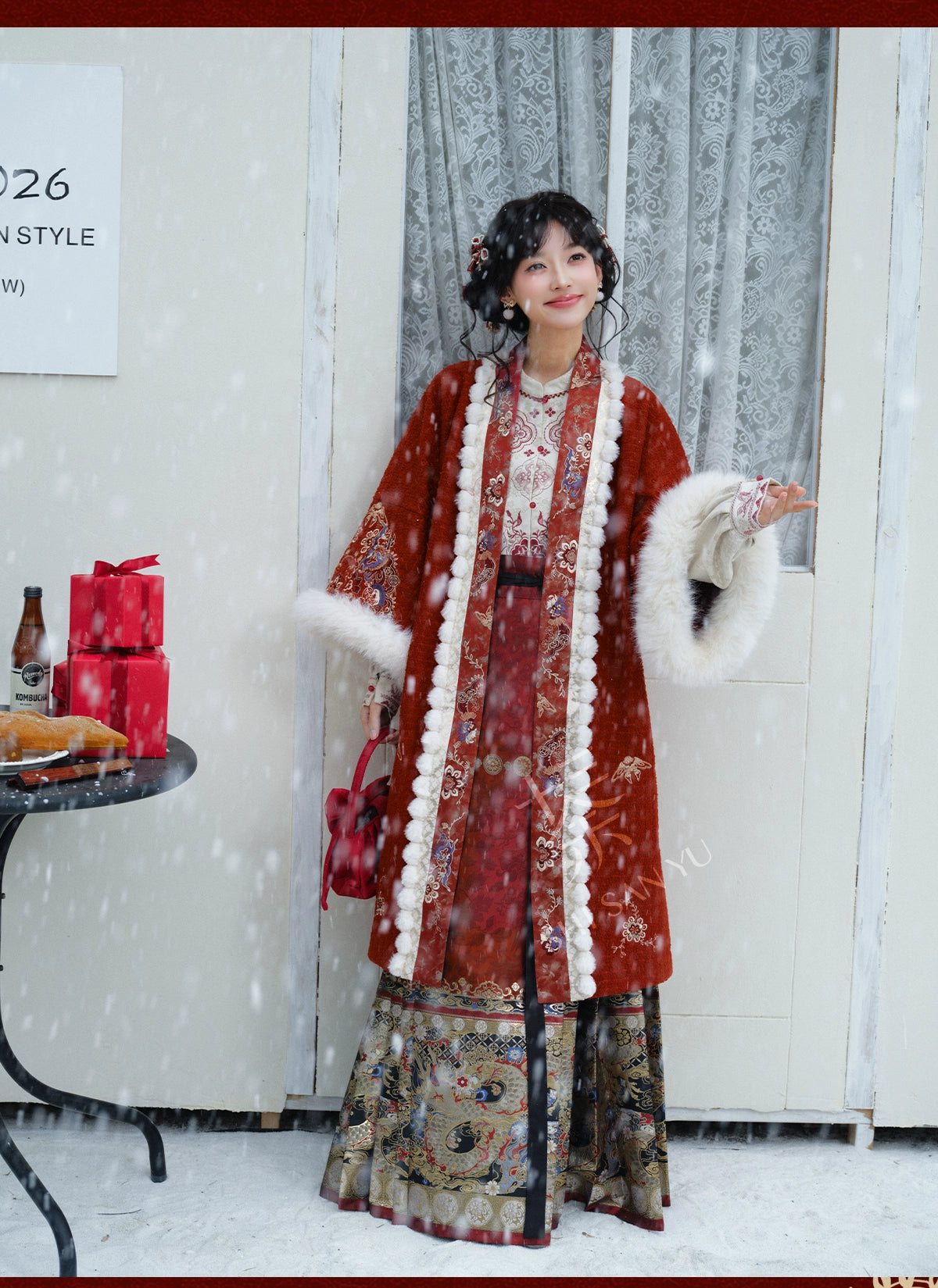 More than thirteen [Chi Yan] embroidered straight neck placket jacket imitation flocked shirt