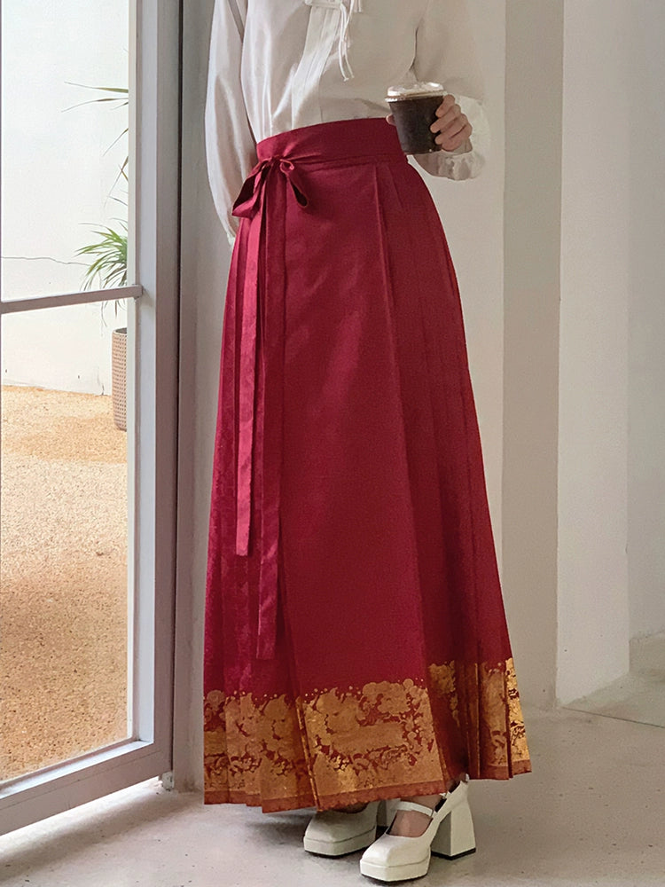 More than thirteen [Tu Yunlai] red horse dress new Chinese wedding dress