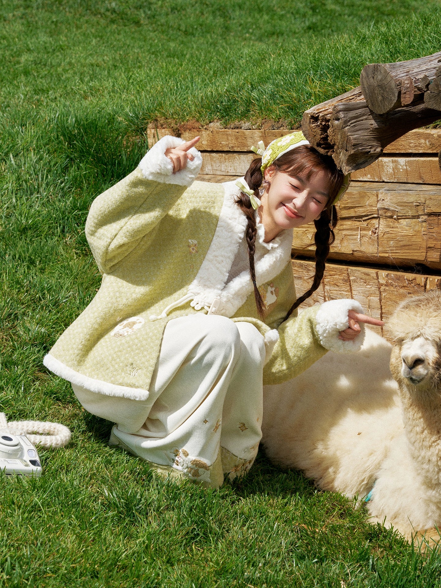 More than thirteen [Muyun] plush jacket embroidered pants warm national style set modern HanFuDreams