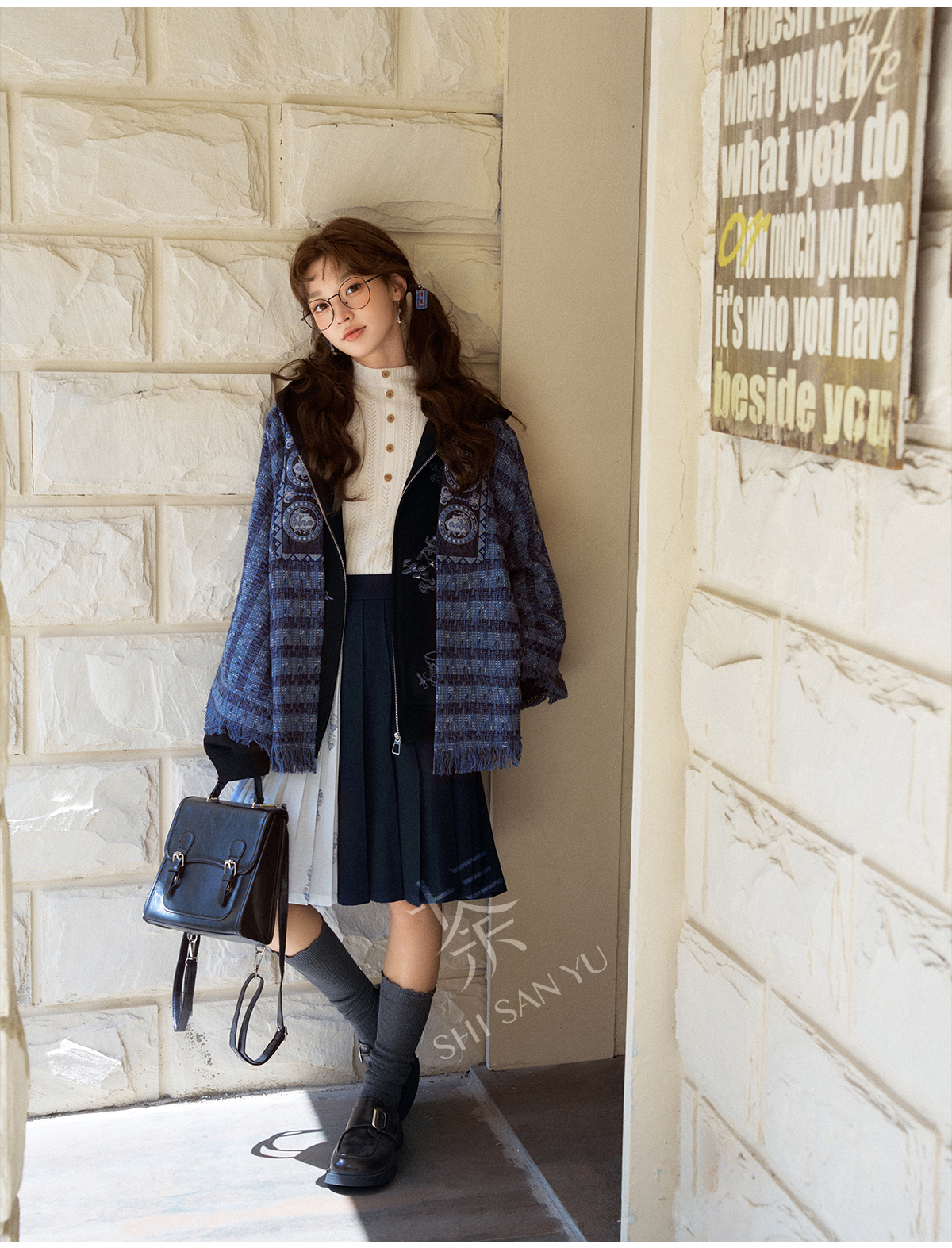 More than thirteen [indigo beads] Xiaoxiangfeng jacket embroidered denim cardigan modern HanFuDreams